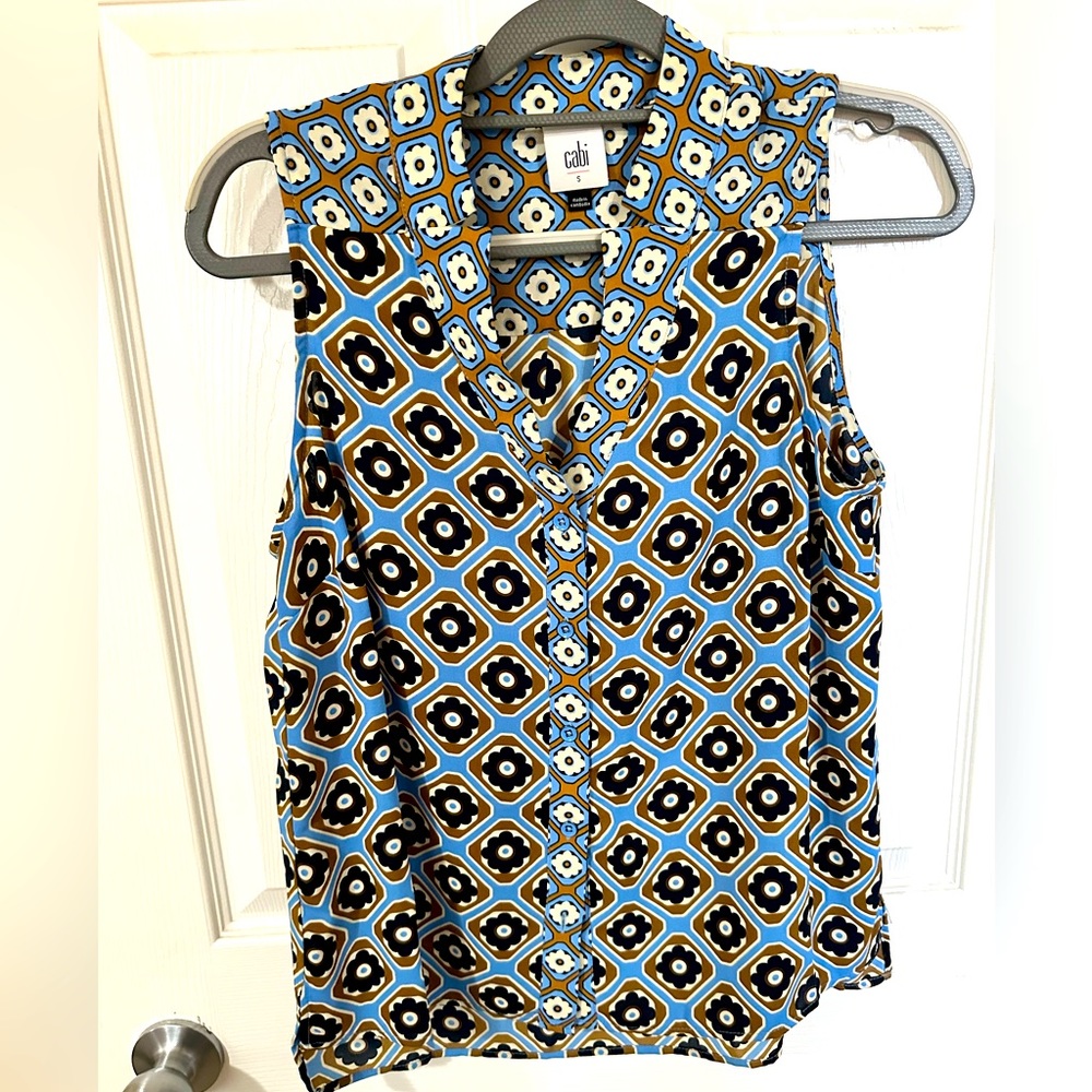 The Cabi Two Timing Top